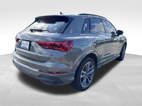Used 2024 Audi Q3 2.0T Premium image 7