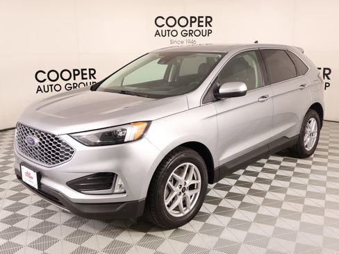 Used 2023 Ford Edge SEL w/ Convenience Package AWD/4WD image 10