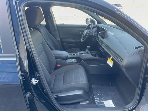 New 2026 Honda HR-V Sport image 15