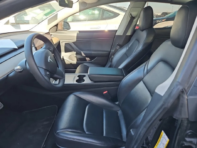 Used 2021 Tesla Model 3 Performance AWD/4WD image 4