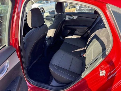 Certified 2023 Kia Forte LXS image 13