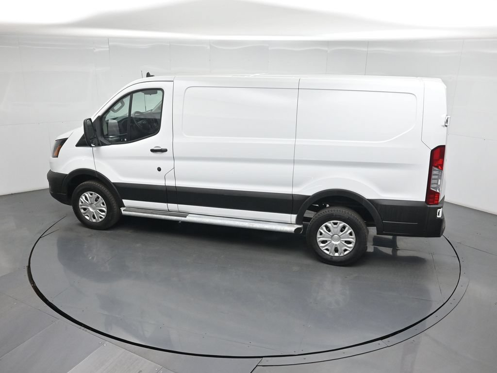 Certified 2025 Ford Transit 250 Low Roof w/ Exterior Upgrade Package RWD image 17