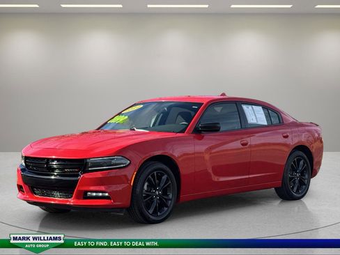 Used 2022 Dodge Charger SXT w/ Blacktop Package image 7