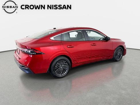 Certified 2026 Nissan Sentra SV w/ SV Convenience Package FWD image 5