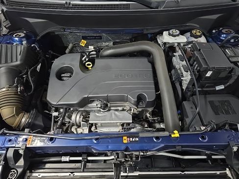 Used 2023 Chevrolet Equinox RS image 12