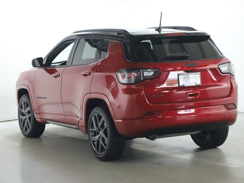 Used 2024 Jeep Compass Limited w/ High Altitude Package AWD/4WD image 42