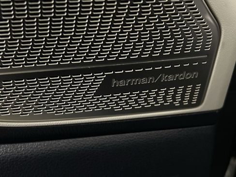 Used 2024 Hyundai Palisade Calligraphy image 20