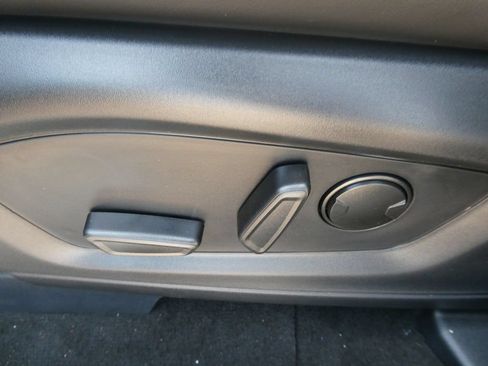 New 2026 Ford Explorer ST-Line AWD/4WD image 17