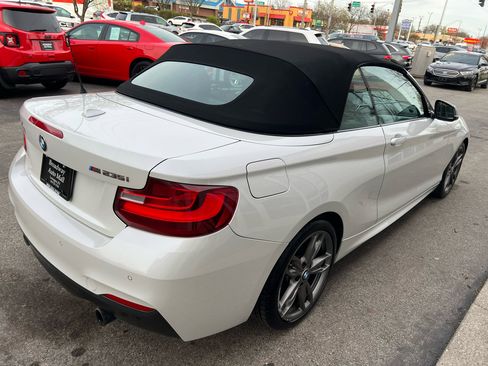 Used 2016 BMW M235i Coupe image 8