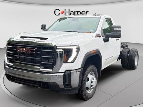 Used 2026 GMC Sierra 3500 Pro w/ Fleet Convenience Package AWD/4WD image 6