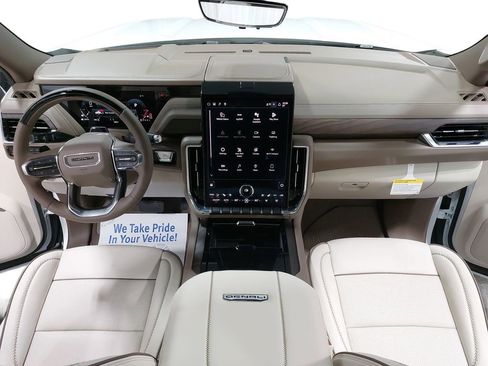 New 2026 GMC Yukon Denali w/ Advanced Technology Package AWD/4WD image 9