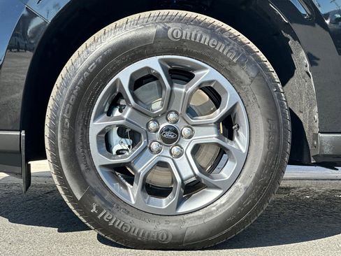 Certified 2025 Ford Maverick XLT image 24