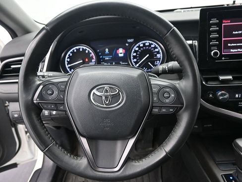 Used 2023 Toyota Camry SE image 21
