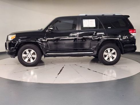 Used 2013 Toyota 4Runner SR5 w/ Convenience Pkg RWD image 5