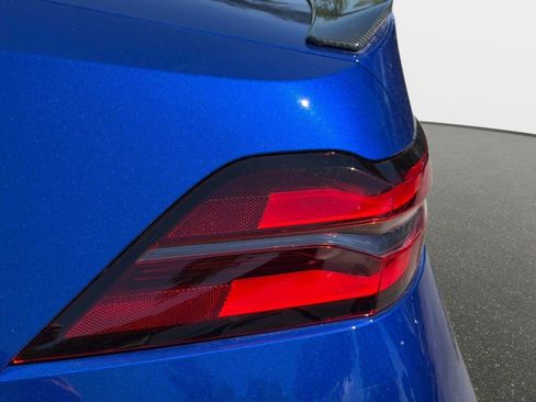 Used 2025 BMW M5 w/ Carbon Package AWD/4WD image 16