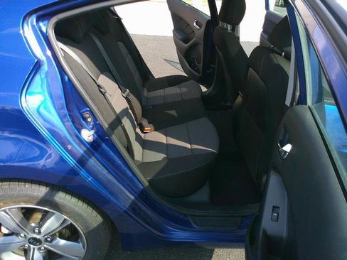 Used 2018 Kia Forte S w/ S Technology Plus Package image 7