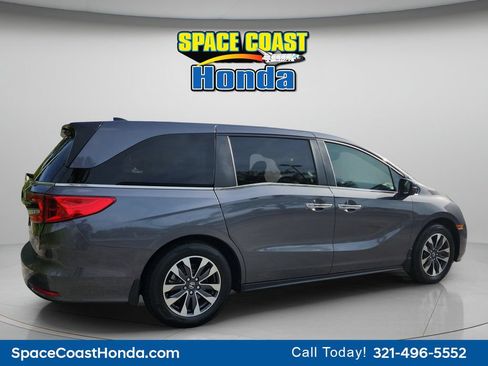 Certified 2024 Honda Odyssey EX-L image 13