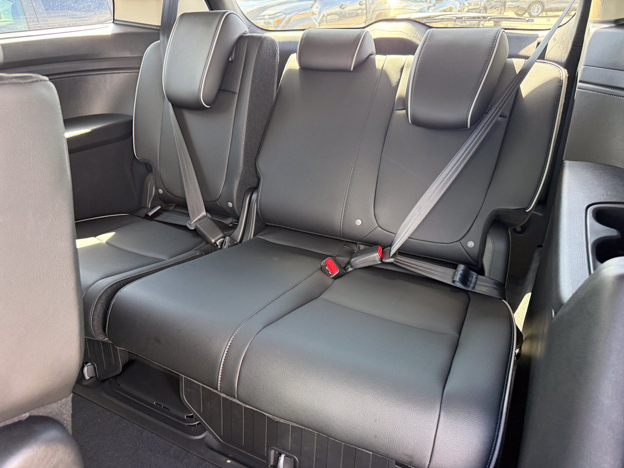 New 2027 Honda Odyssey Touring image 10