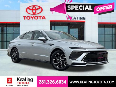 Used 2025 Hyundai Sonata SEL FWD image 1