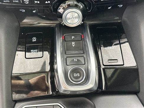 Used 2022 Acura MDX SH-AWD image 15
