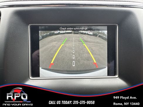 Used 2018 Jeep Grand Cherokee Laredo image 25