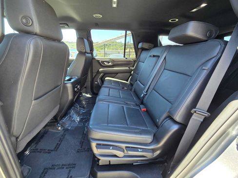Used 2024 Chevrolet Tahoe LT AWD/4WD image 16