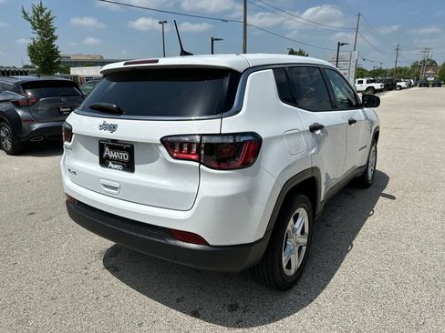 Used 2023 Jeep Compass Sport AWD/4WD image 7