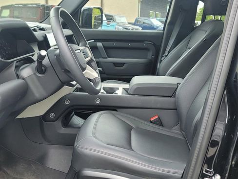 Used 2025 Land Rover Defender 110 S AWD/4WD image 14
