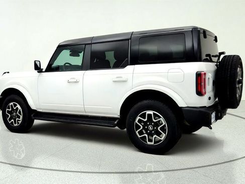 Used 2025 Ford Bronco Outer Banks AWD/4WD image 7