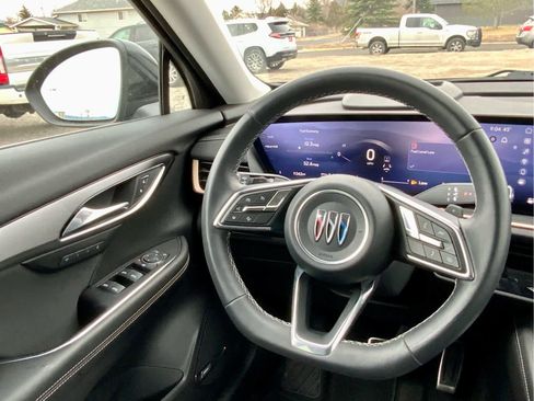 Used 2025 Buick Envision Sport Touring image 37