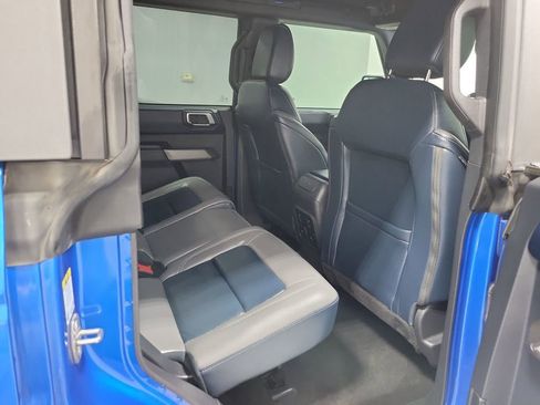 Used 2022 Ford Bronco Outer Banks image 16
