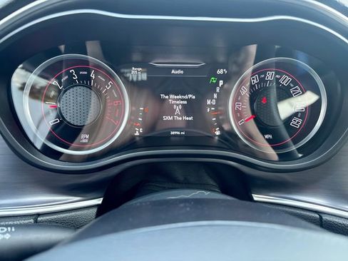 Used 2018 Dodge Challenger R/T RWD image 15