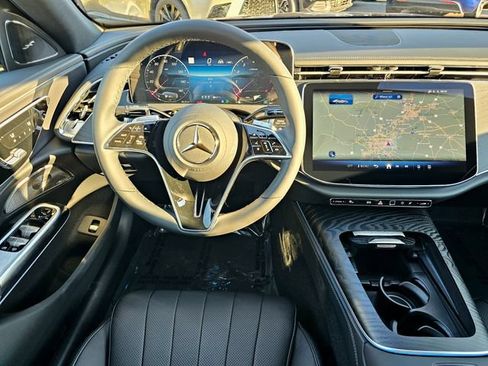 New 2026 Mercedes-Benz E 450 4MATIC Sedan image 26