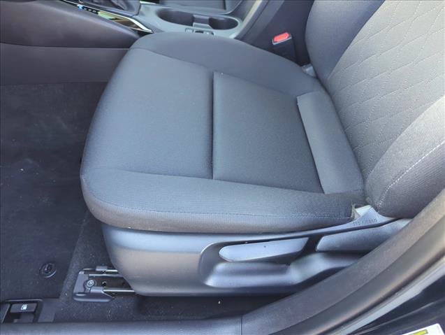 Used 2024 Toyota Corolla LE FWD image 11