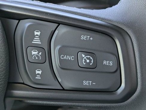 New 2025 Jeep Gladiator Sport image 22