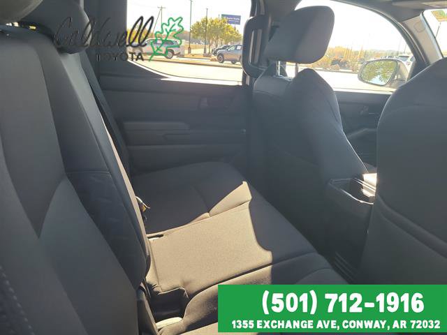 Certified 2025 Toyota Tacoma SR5 AWD/4WD image 26