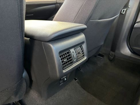 Used 2025 Toyota Camry LE FWD image 23