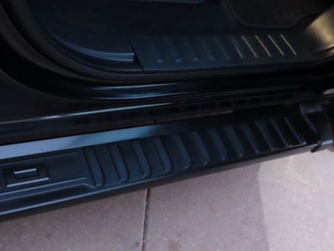 Used 2023 Ford F150 Lariat w/ Equipment Group 502A High image 11