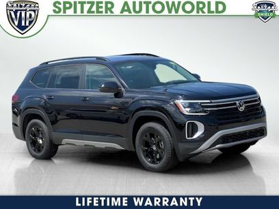 New 2025 Volkswagen Atlas Peak Edition SE