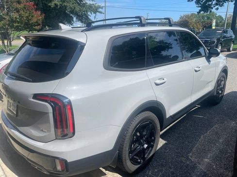Used 2024 Kia Telluride SX Prestige X-Line AWD/4WD image 3