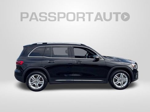Used 2021 Mercedes-Benz GLB 250 4MATIC image 8
