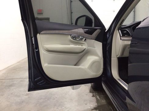 Used 2021 Volvo XC90 T6 Inscription w/ Advanced Package AWD/4WD image 15