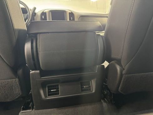 Used 2022 Chevrolet Silverado 2500 Custom w/ Custom Value Package AWD/4WD image 30