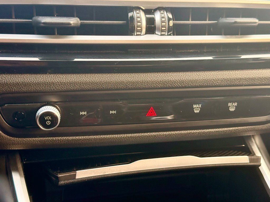 Used 2024 BMW M2 w/ Lighting Package RWD image 32