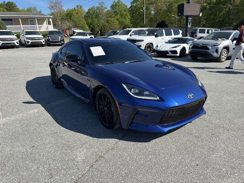Used 2025 Toyota GR86 Premium image 7