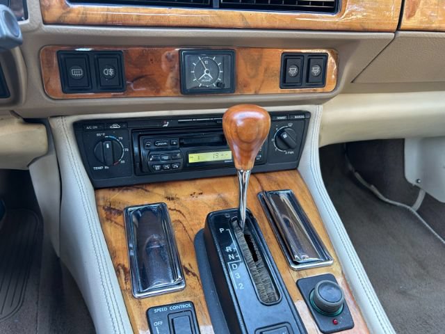 Used 1996 Jaguar XJS 4.0 Convertible RWD image 13