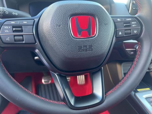 Used 2025 Honda Civic Type R image 13