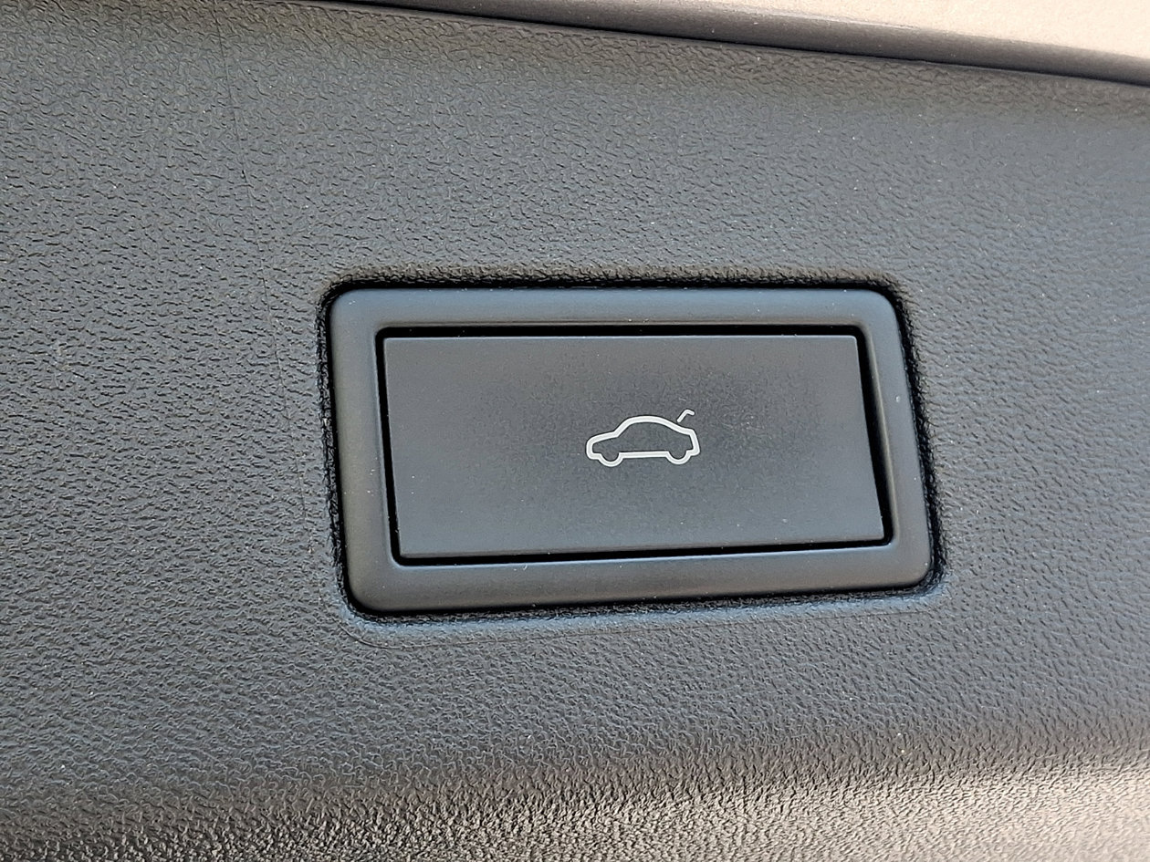 Certified 2023 Volkswagen ID.4 Pro S RWD image 29