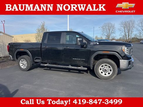 Used 2020 GMC Sierra 2500 4x4 Crew Cab w/ Convenience Package image 6