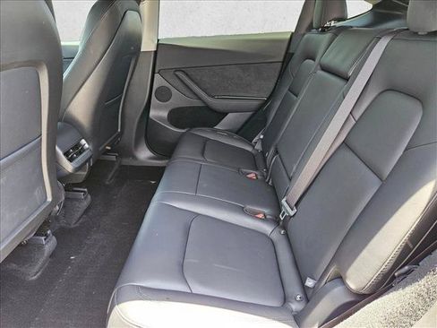 Used 2025 Tesla Model Y Long Range RWD image 25